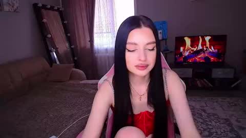 Snapshot of princessamira1 chatting on 06-07-26, 07:23 princessamira1 online show from 06-07-26, 07:23