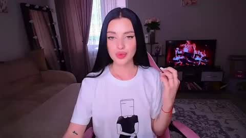 Snapshot of princessamira1 chatting on 06-28-26, 06:08 princessamira1 online show from 06-28-26, 06:08