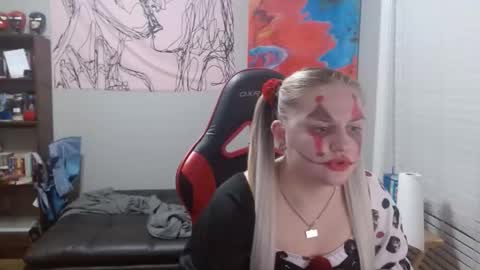 Snapshot of princessandthebear03 chatting on 11-01-25, 08:38 Will and Kaley online show from 11-01-25, 08:38