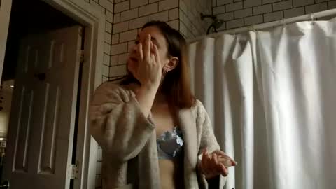 Annie Violet online show from 02-21-26, 07:37