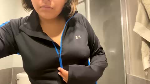 Snapshot of princessbr4t_44 chatting on 10-14-25, 02:45 princessbr4t_44 online show from 10-14-25, 02:45