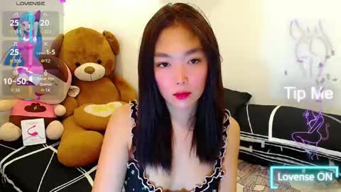 Snapshot of princesscutiexx chatting on 11-30-25, 01:26 Hello everyone this is your beloved Athena again I present the most comfortable and kind room I accept everyone with kindness online show from 11-30-25, 01:26