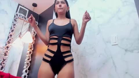   online show from 11-11-25, 10:15