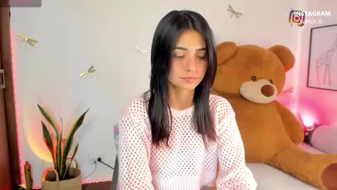 princessluna_14 online show from 12-20-25, 09:44
