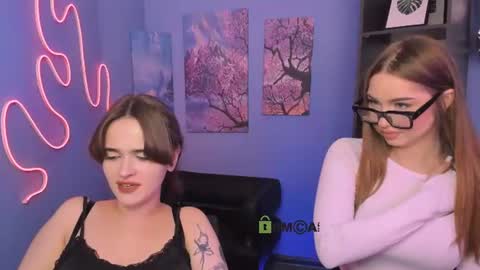 nicol online show from 08-04-26, 11:24