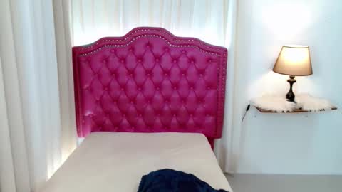 princessyanzy1 online show from 03-30-26, 02:23