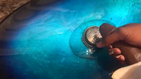 Snapshot of princevon09 chatting on 11-16-25, 10:04 Trevon online show from 11-16-25, 10:04