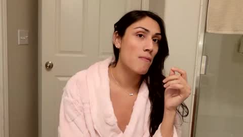 Snapshot of prinxessally chatting on 02-21-25, 04:18 Prinxessally online show from 02-21-25, 04:18