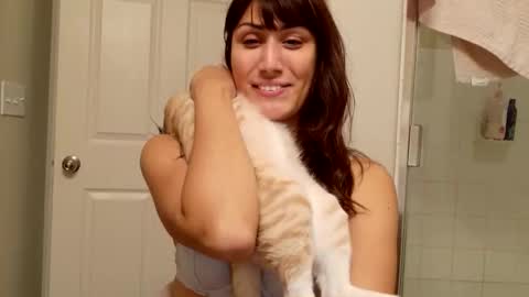 Snapshot of prinxessally chatting on 02-04-26, 12:05 Prinxessally online show from 02-04-26, 12:05