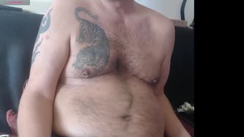 Snapshot of prinzpiercing chatting on 09-15-25, 07:30 prinzpiercing online show from 09-15-25, 07:30