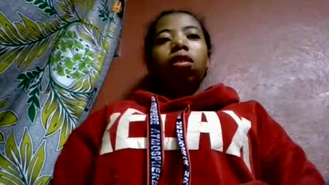 prisca880319 online show from 06-18-26, 03:51