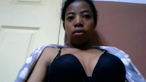 prisca880319 online show from 07-20-26, 01:53