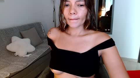 Marcela online show from 05-27-26, 05:54