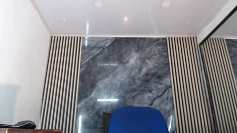 Snapshot of priscilarainbow chatting on 12-28-24, 07:33 priscilarainbow online show from 12-28-24, 07:33