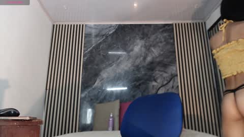 Snapshot of priscilarainbow chatting on 01-07-25, 04:37 priscilarainbow online show from 01-07-25, 04:37