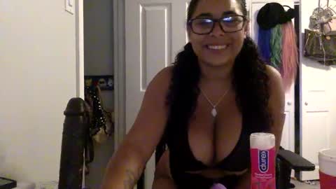 Snapshot of prissyymissyy chatting on 09-18-25, 09:06 prissyymissyy online show from 09-18-25, 09:06