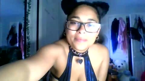 Snapshot of prissyymissyy chatting on 10-28-25, 08:55 prissyymissyy online show from 10-28-25, 08:55