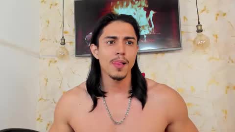 Snapshot of privilegewc chatting on 10-26-25, 04:29 privilegewc online show from 10-26-25, 04:29