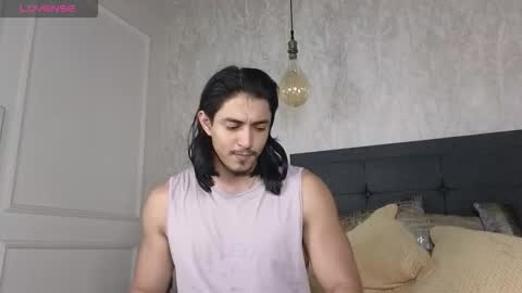 privilegewc online show from 03-08-26, 03:54