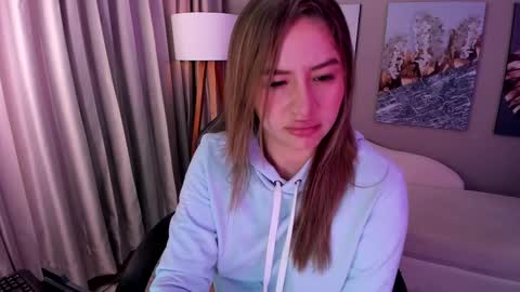 Priya Rose online show from 03-11-25, 08:31