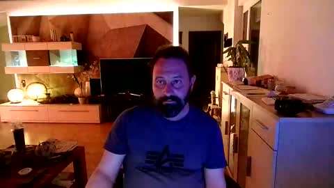 Snapshot of proband_007 chatting on 04-17-26, 09:51 proband_007 online show from 04-17-26, 09:51