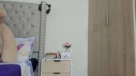 Profana Red online show from 01-29-25, 11:25