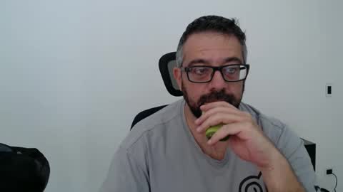 Snapshot of professional_manbd chatting on 09-27-25, 03:50 Professional manBD online show from 09-27-25, 03:50