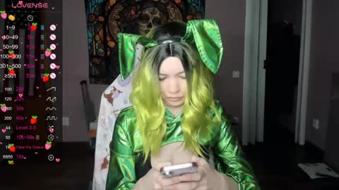 Di online show from 05-19-26, 02:01