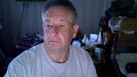 Snapshot of projectorepson chatting on 06-14-26, 06:54 projectorepson online show from 06-14-26, 06:54