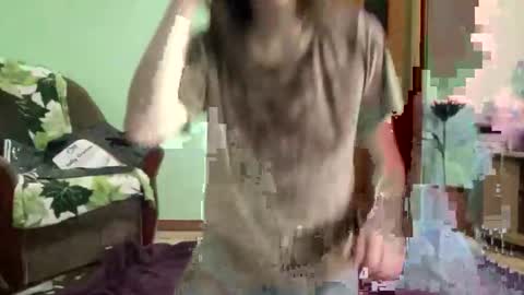 Snapshot of proud_sweet_21 chatting on 11-22-25, 01:37 proud sweet 21 online show from 11-22-25, 01:37