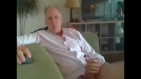 Snapshot of prvrtedsoul chatting on 09-11-25, 02:28 perverted Soul online show from 09-11-25, 02:28