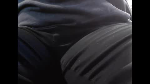 Snapshot of ps2005 chatting on 01-17-26, 07:17 PS2005 online show from 01-17-26, 07:17