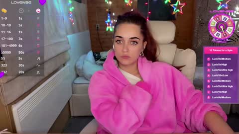 Queen of Pain online show from 01-19-25, 03:39