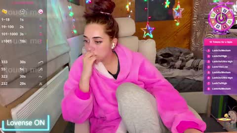 Queen of Pain online show from 02-18-25, 04:48