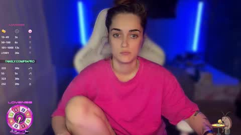 Queen of Pain online show from 12-03-25, 07:34