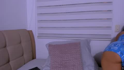 Snapshot of pscis_69 chatting on 11-29-25, 01:52 Mara online show from 11-29-25, 01:52