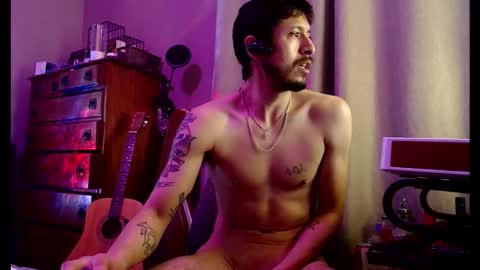 Sk8wave online show from 12-18-25, 02:34