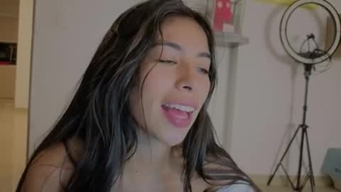 Katerine online show from 09-21-25, 01:51