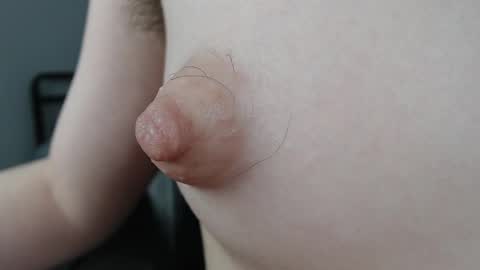 Snapshot of psychegirl chatting on 02-10-25, 03:21 psychegirl online show from 02-10-25, 03:21