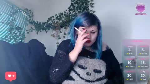 Snapshot of psychobitch69 chatting on 11-22-25, 10:47 OlivePsy online show from 11-22-25, 10:47