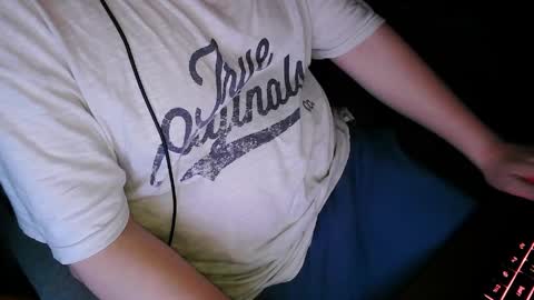 your mysterious man online show from 04-24-26, 04:15