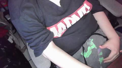 Snapshot of pt35l chatting on 07-24-26, 02:53 your mysterious man online show from 07-24-26, 02:53