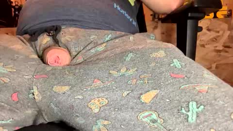 ptigaypoilu online show from 11-19-25, 03:45