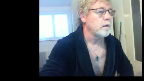 ptitrouquin online show from 12-16-25, 08:08