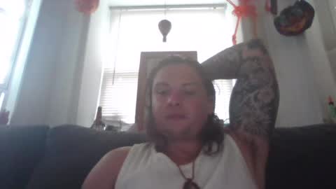 publiconly online show from 08-09-26, 11:48