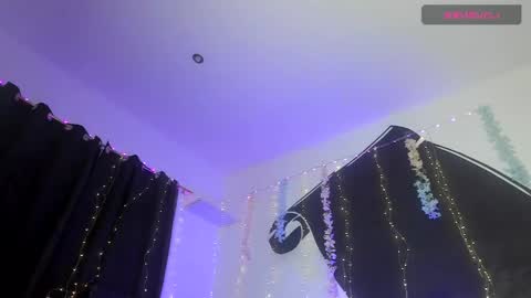 Snapshot of pucaa_ chatting on 06-04-26, 10:54 Emma Rico model indep online show from 06-04-26, 10:54