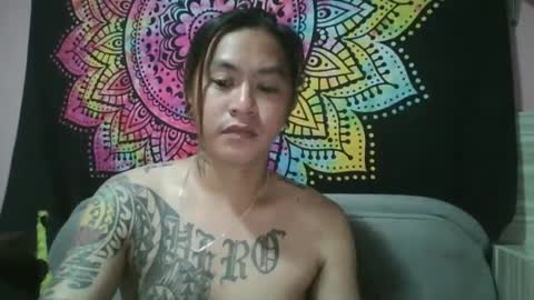 Snapshot of puff_master420 chatting on 03-12-25, 03:13 puff_master420 online show from 03-12-25, 03:13