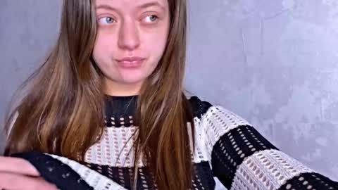 Snapshot of puff_witch chatting on 12-21-24, 07:03 Nayaa Nay 3 online show from 12-21-24, 07:03