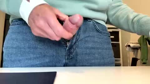 puffiest online show from 10-21-25, 01:50