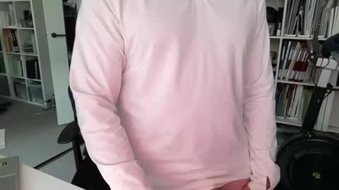 puffiest online show from 10-31-25, 07:37